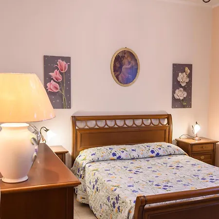 Maison De Fabienne Lägenhet *