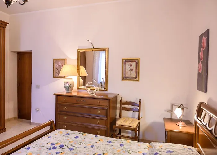 Maison De Fabienne Marsala